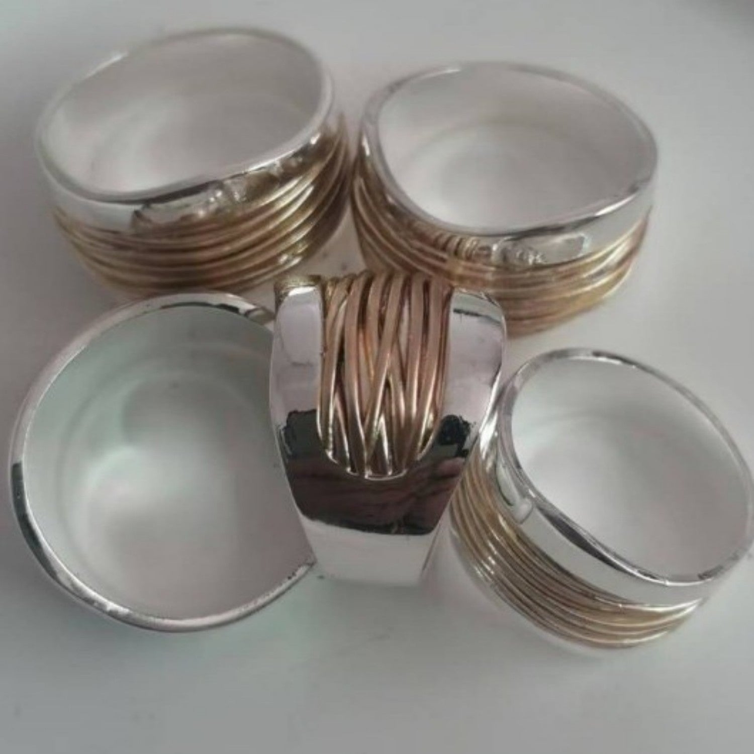 Gitta – Bicolor-Drahtring – Marlena Atelier