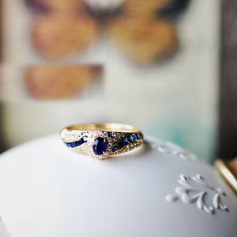 Bella – Verlobungsring-Klassiker – Marlena Atelier