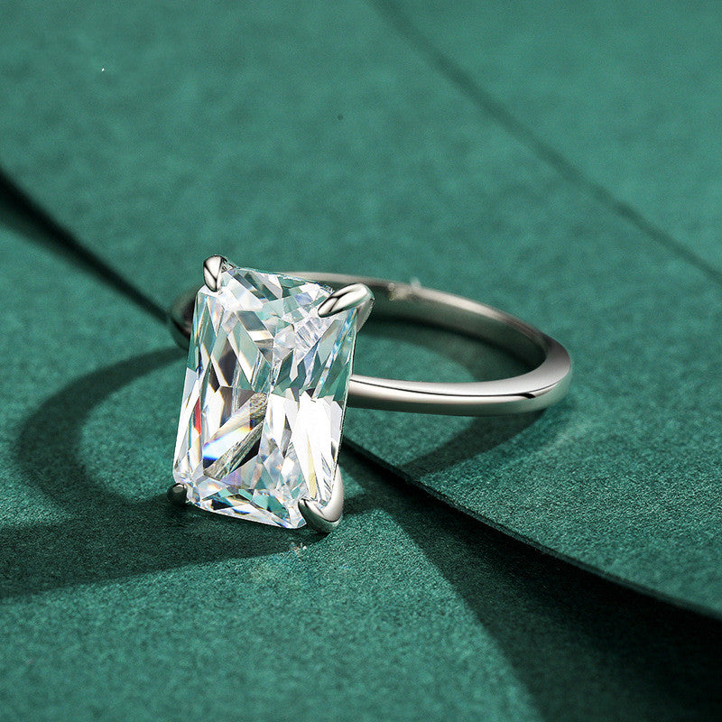 Ring Damen glänzend mit rechteckigem Stein, elegant und modern - 4 - Marlena-atelier