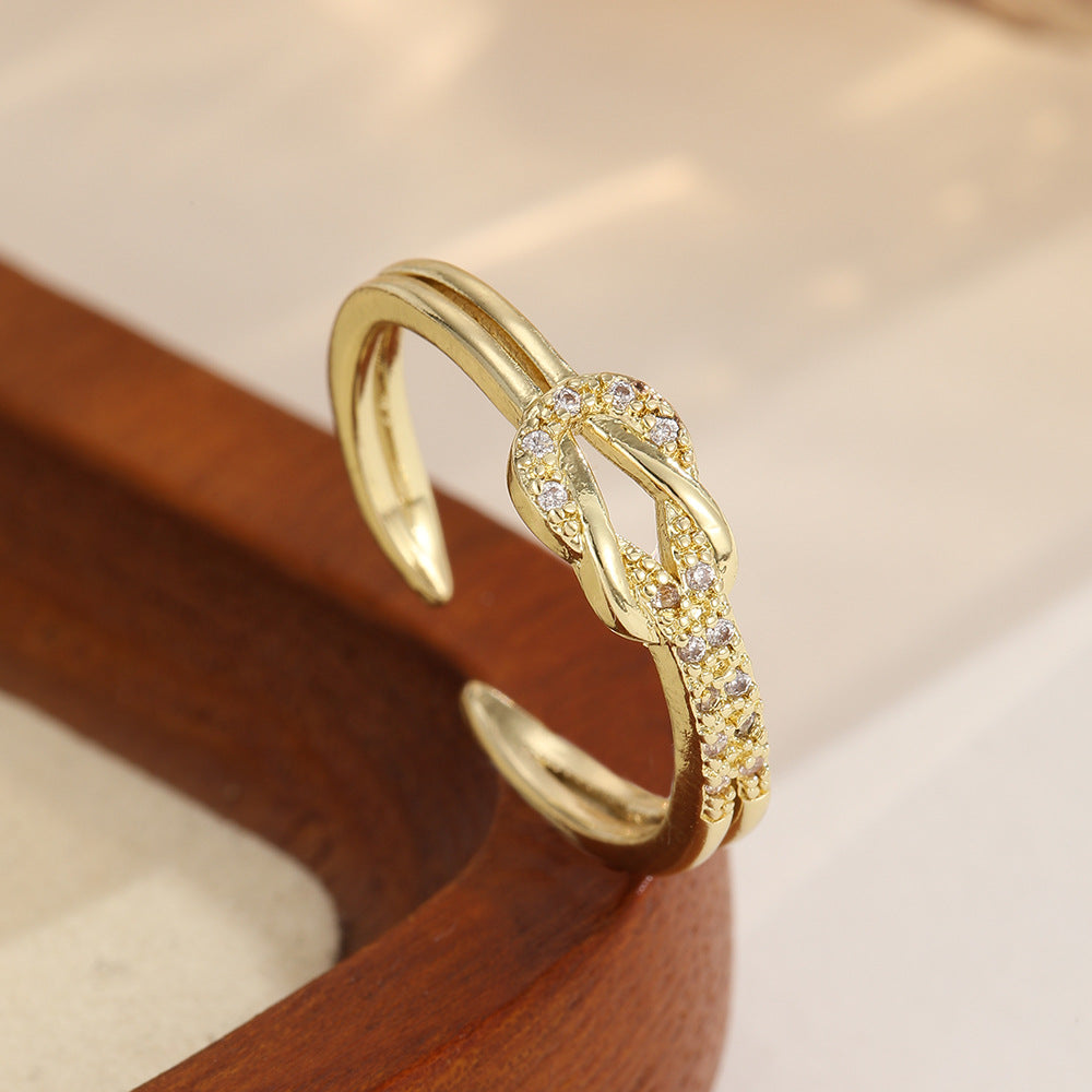 Ring Damen goldfarben mit Knotendesign und Glitzersteinen, elegant für besondere Anlässe - 6 - Marlena-atelier