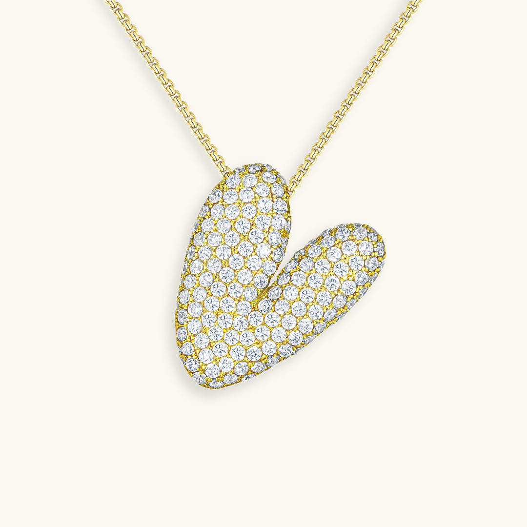 Halskette Damen goldfarben mit Initial-Anhänger, glamourös für besondere Anlässe - 28 - Marlena-atelier