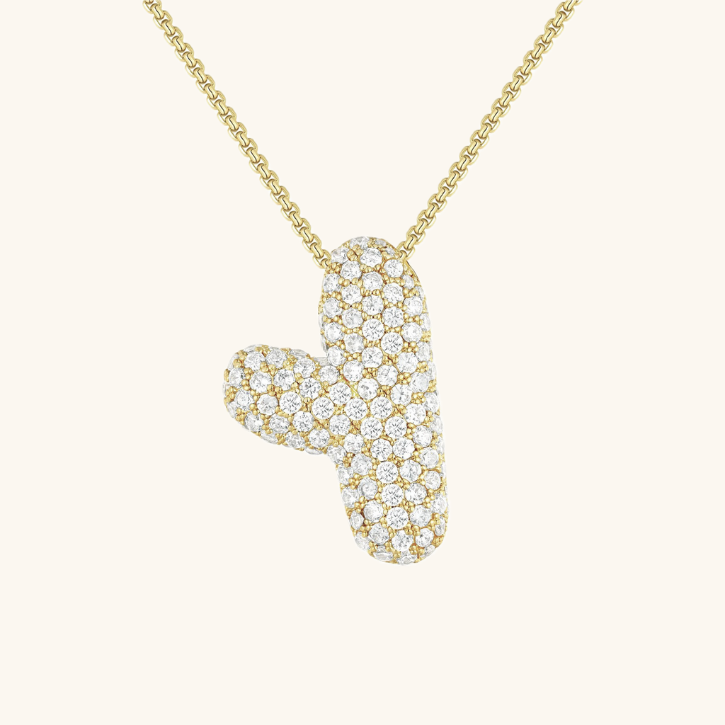 Halskette Damen goldfarben mit Initial-Anhänger, glamourös für besondere Anlässe - 31 - Marlena-atelier