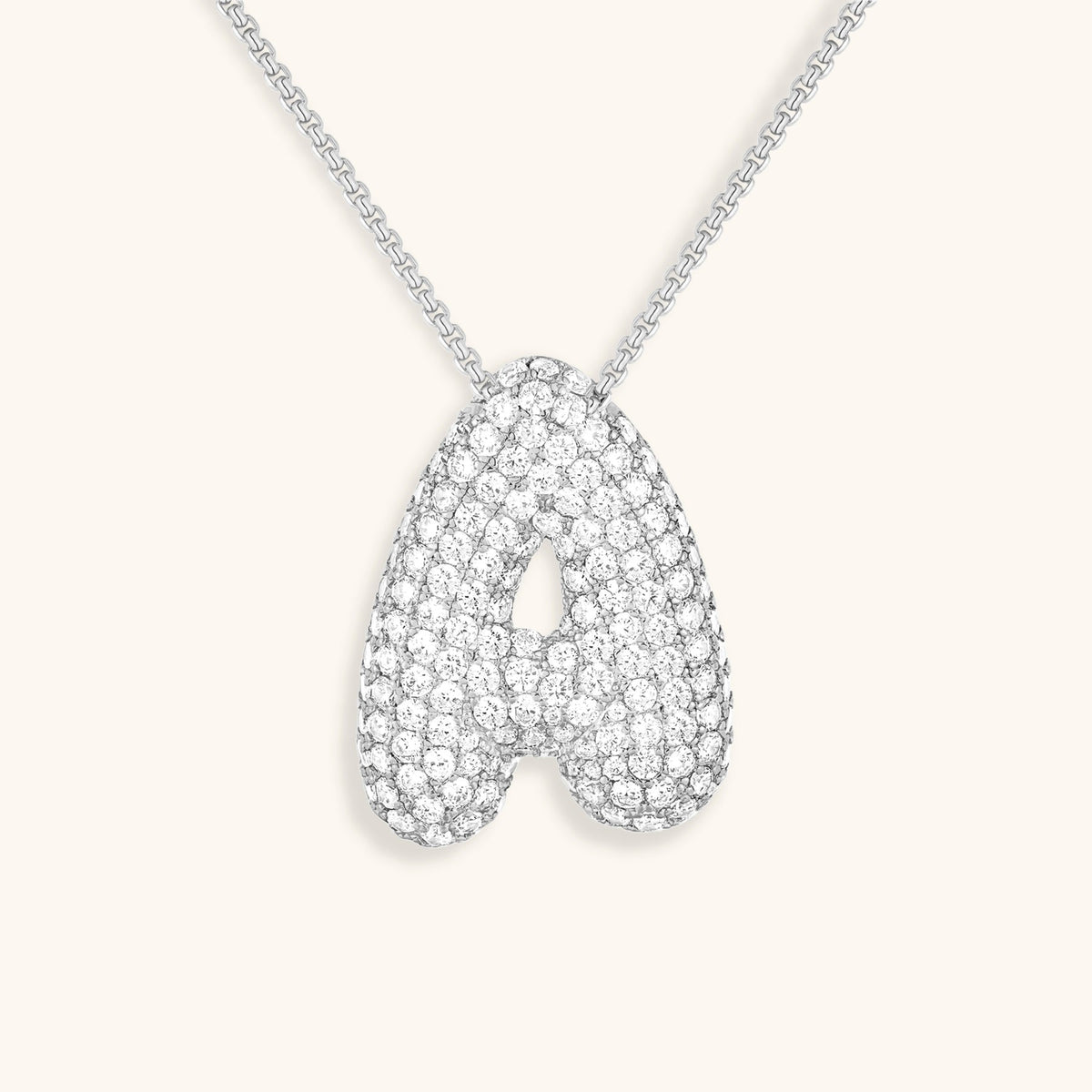 Halskette Damen goldfarben mit Initial-Anhänger, glamourös für besondere Anlässe - 36 - Marlena-atelier