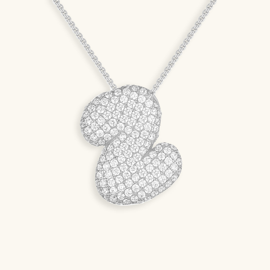 Halskette Damen goldfarben mit Initial-Anhänger, glamourös für besondere Anlässe - 61 - Marlena-atelier