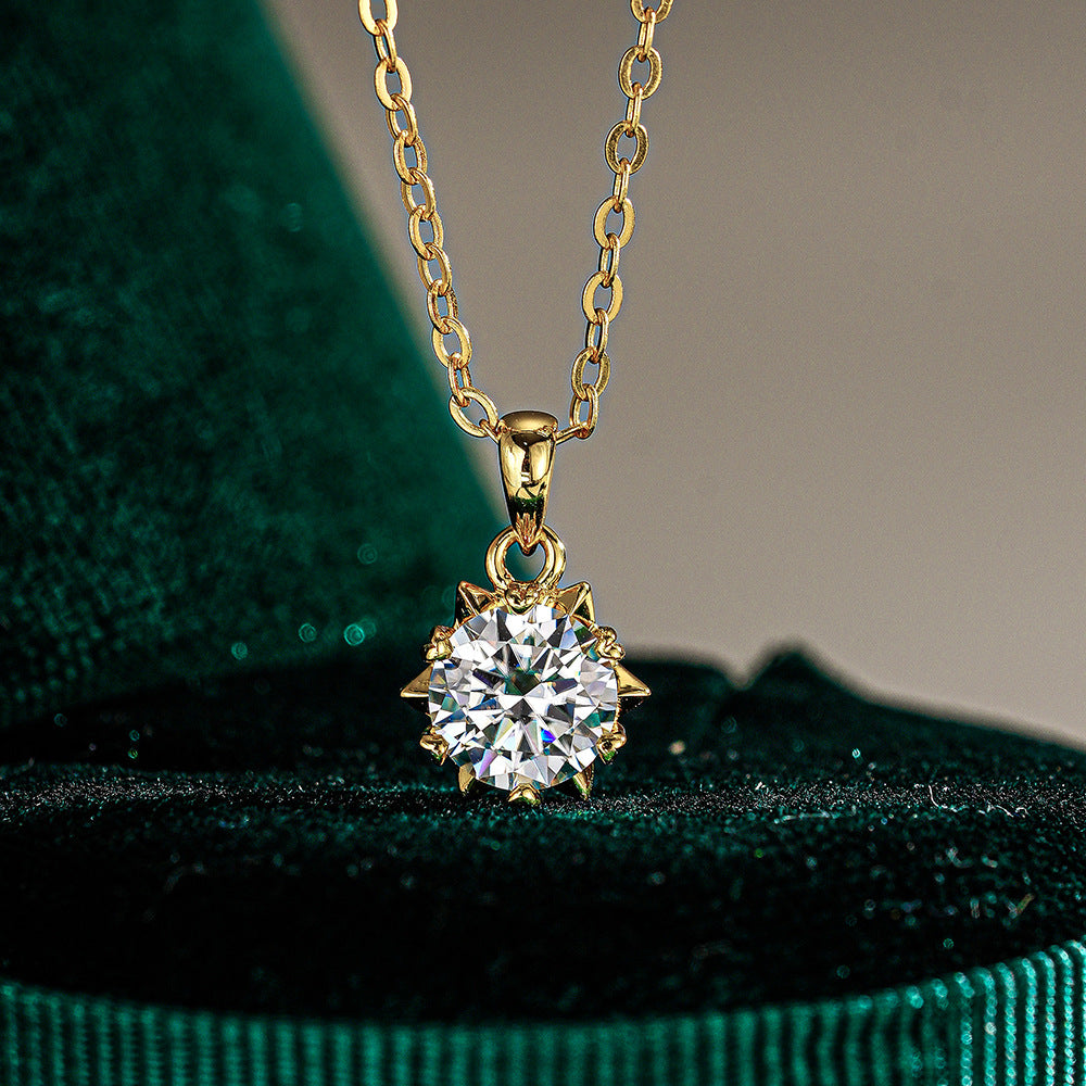 Halskette Damen goldfarben mit funkelndem Anhänger, elegant und modern - 1 - Marlena-atelier