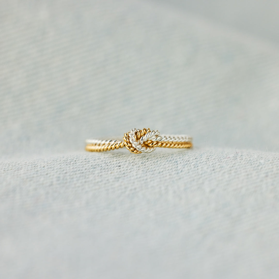 Ring Damen goldfarben mit Knoten-Design, elegant und romantisch - 2 - Marlena-atelier