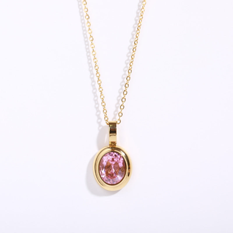 Halskette Damen goldfarben mit ovalem Anhänger, elegant und modern - 8 - Marlena-atelier