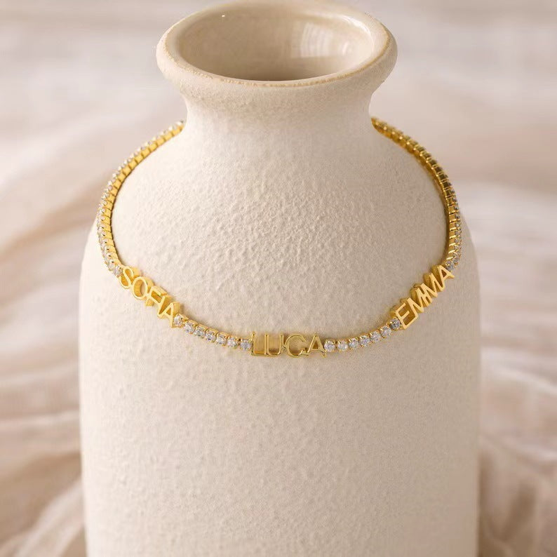 Armband Damen goldfarben mit Namensanhängern, filigran und modern - 6 - Marlena-atelier