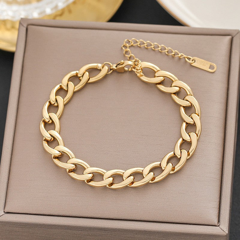 Carla – Massive Gliederkette – Marlena Atelier