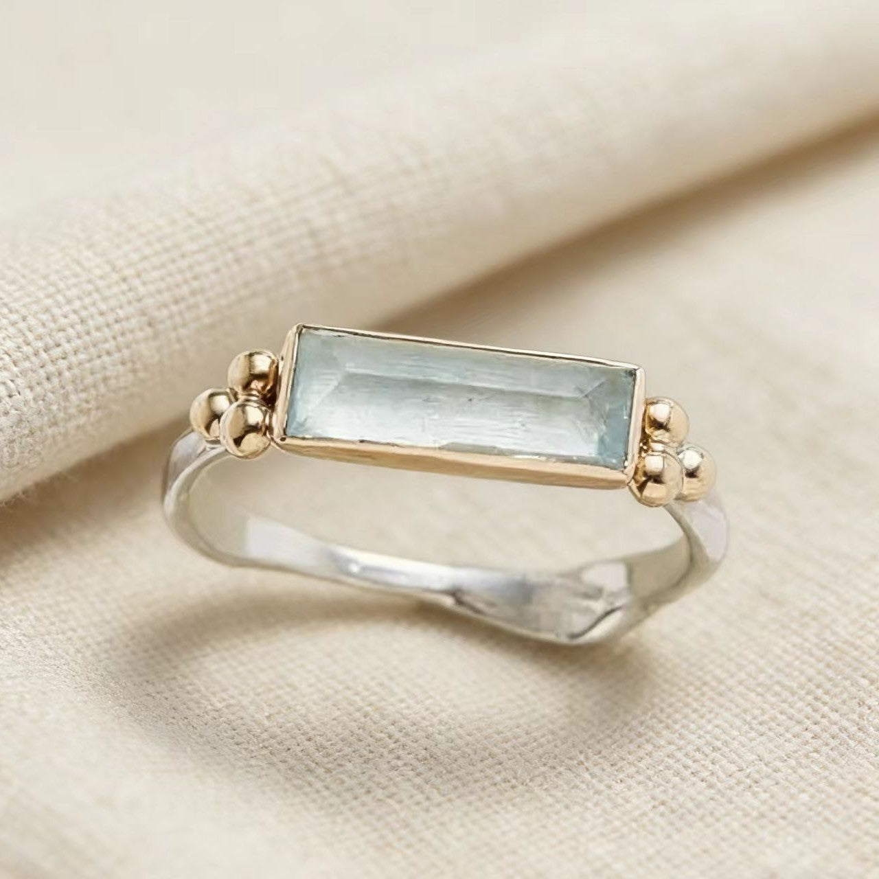 Alva – Geometrischer Zirkonia-Ring – Marlena Atelier