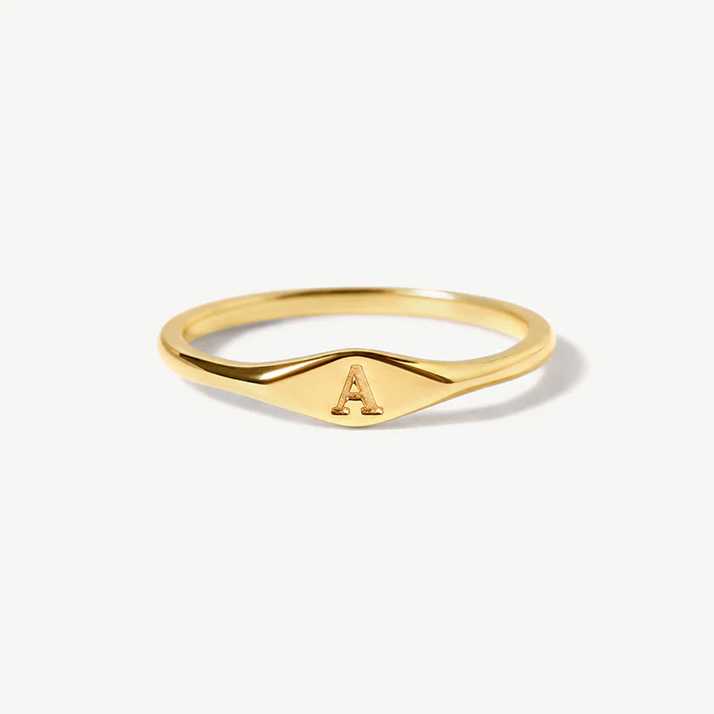 Ring Damen goldfarben mit geschwungenem Design, elegant und modern - 2 - Marlena-atelier