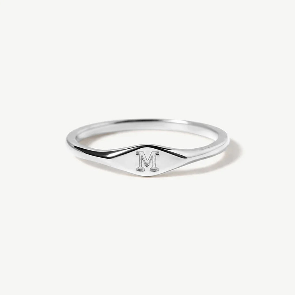 Ring Damen goldfarben mit geschwungenem Design, elegant und modern - 8 - Marlena-atelier
