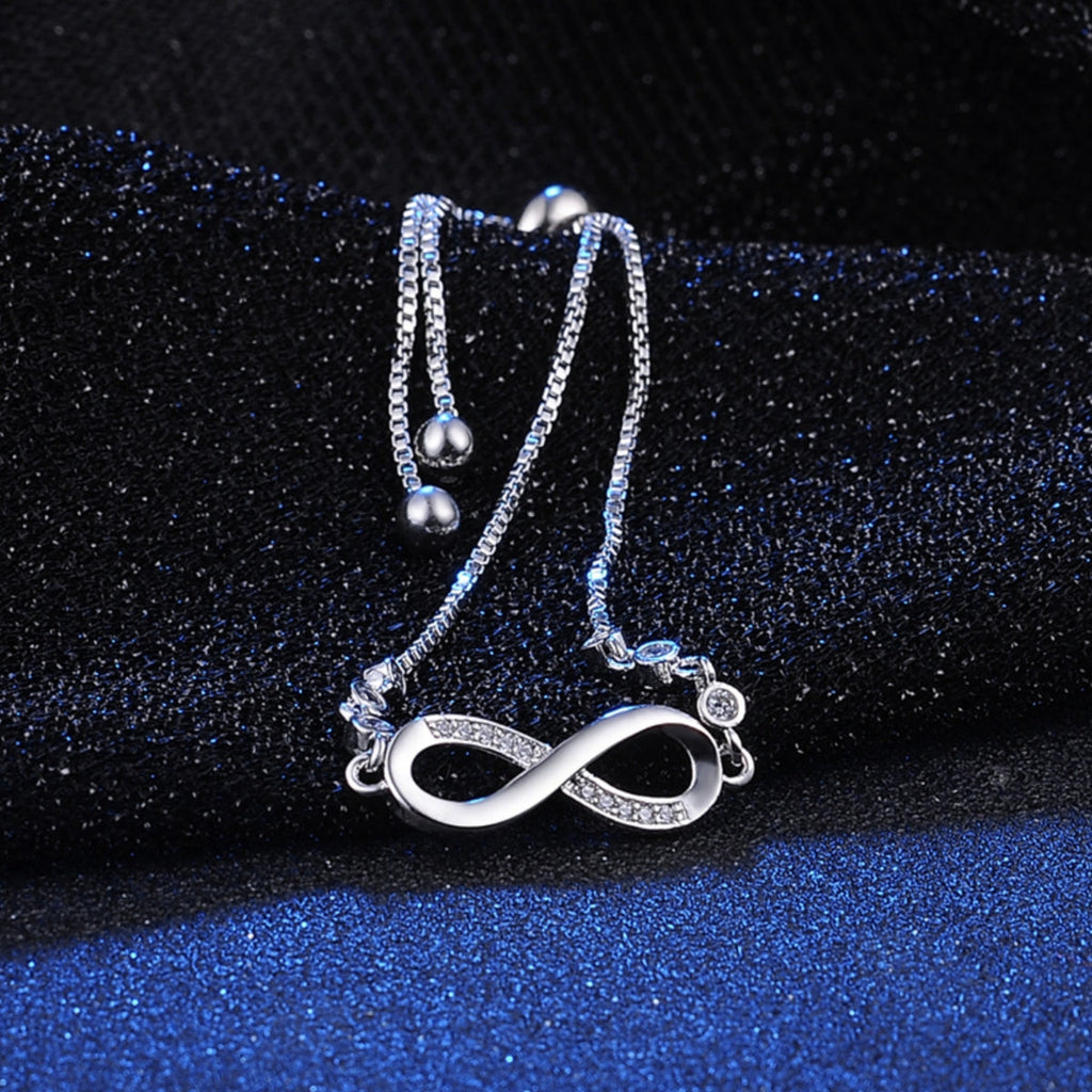 Armband Damen silberfarben mit Unendlichkeitssymbol, elegant und modern - 2 - Marlena-atelier
