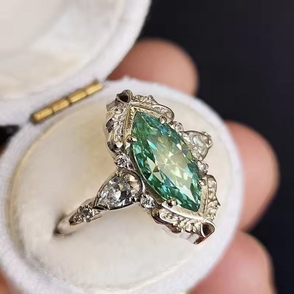 Ring Damen mehrfarbig mit marquiseförmigem Design, elegant und verspielt - 5 - Marlena-atelier