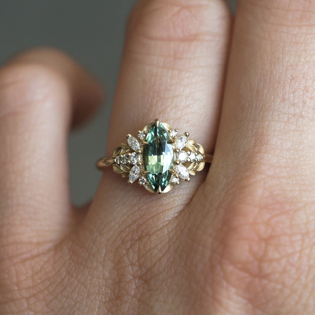 Coco – Kleiner Farbstein-Ring – Marlena Atelier