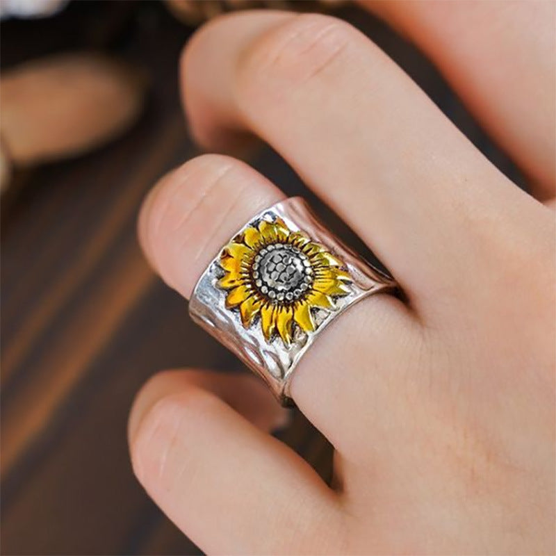 Sonja – Sonnenblumen-Ring (Unisex) – Marlena Atelier