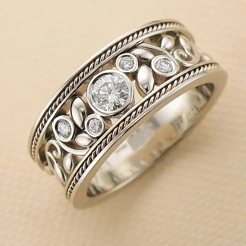 Barbara – Barocker Blütenring – Marlena Atelier