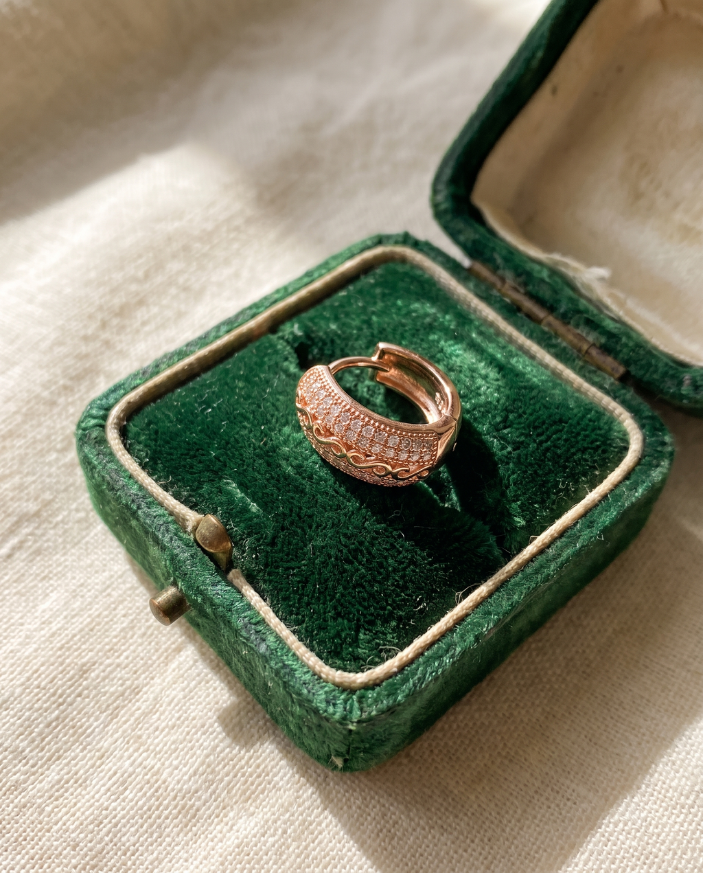 Grazia – Filigraner Zirkonia-Ring – Lifestyle